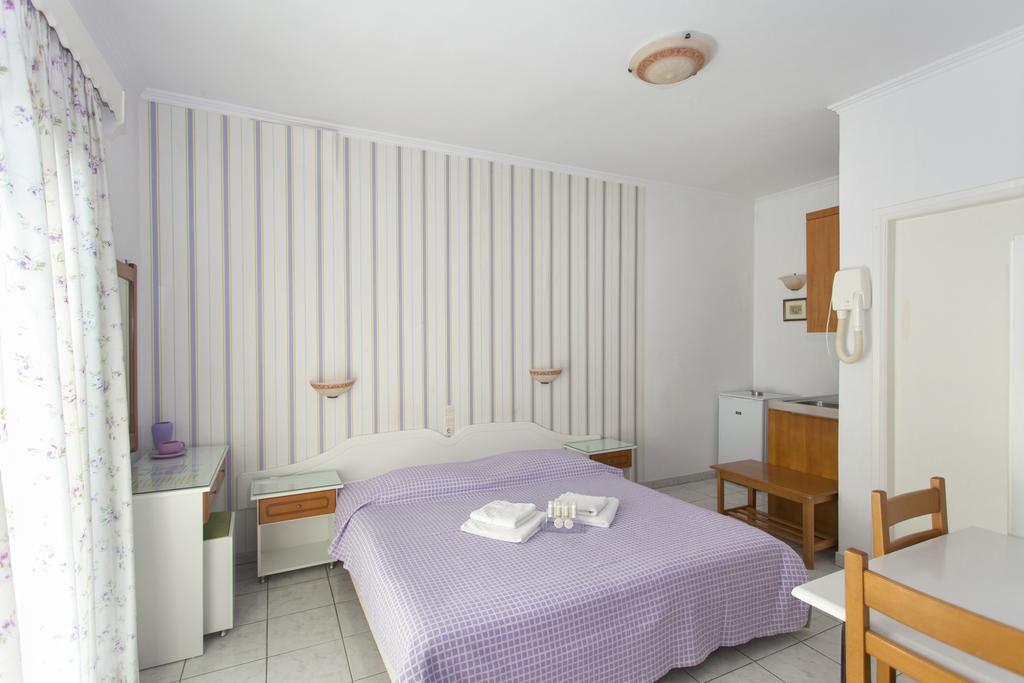 Ionio Gastronomy Suites Ammoudia Oda fotoğraf